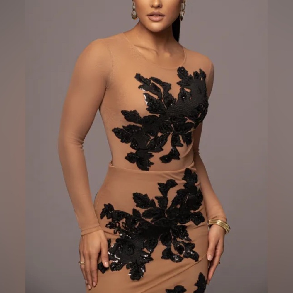 JLUXLABEL 2 piece SET bodysuit & skirt beige black embellished sequin flower - Picture 9 of 11